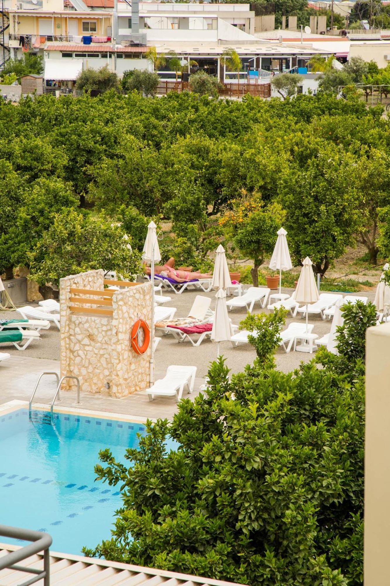 Ilyssion Holidays Hotel إياليسوس الغرفة الصورة
